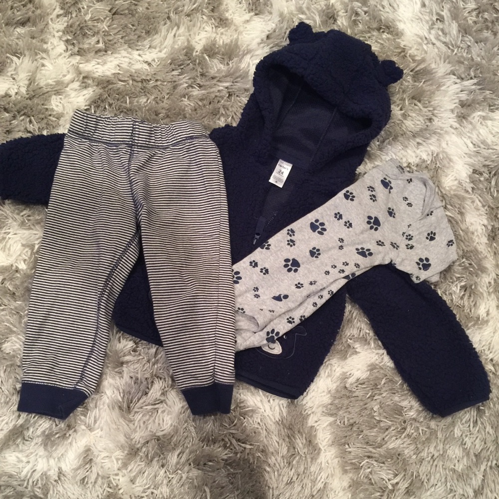 24 months Toddler boys 3 piece carters outfit